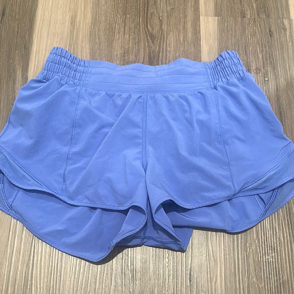 Lululemon Hotty Hot High Rise 2.5 Inch